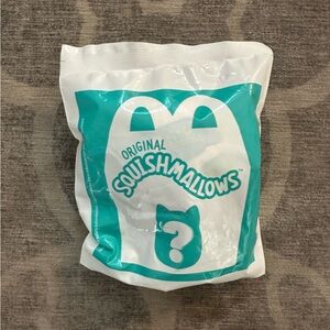Squishmallows Squishville! McDonald's Happy Meal unopened mystery pack